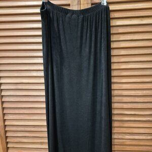 Chico's Private Edition black travel skirt size 3